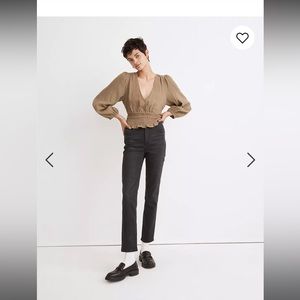 Petite High-Rise Slim Straight Jeans in Richgrove Wash